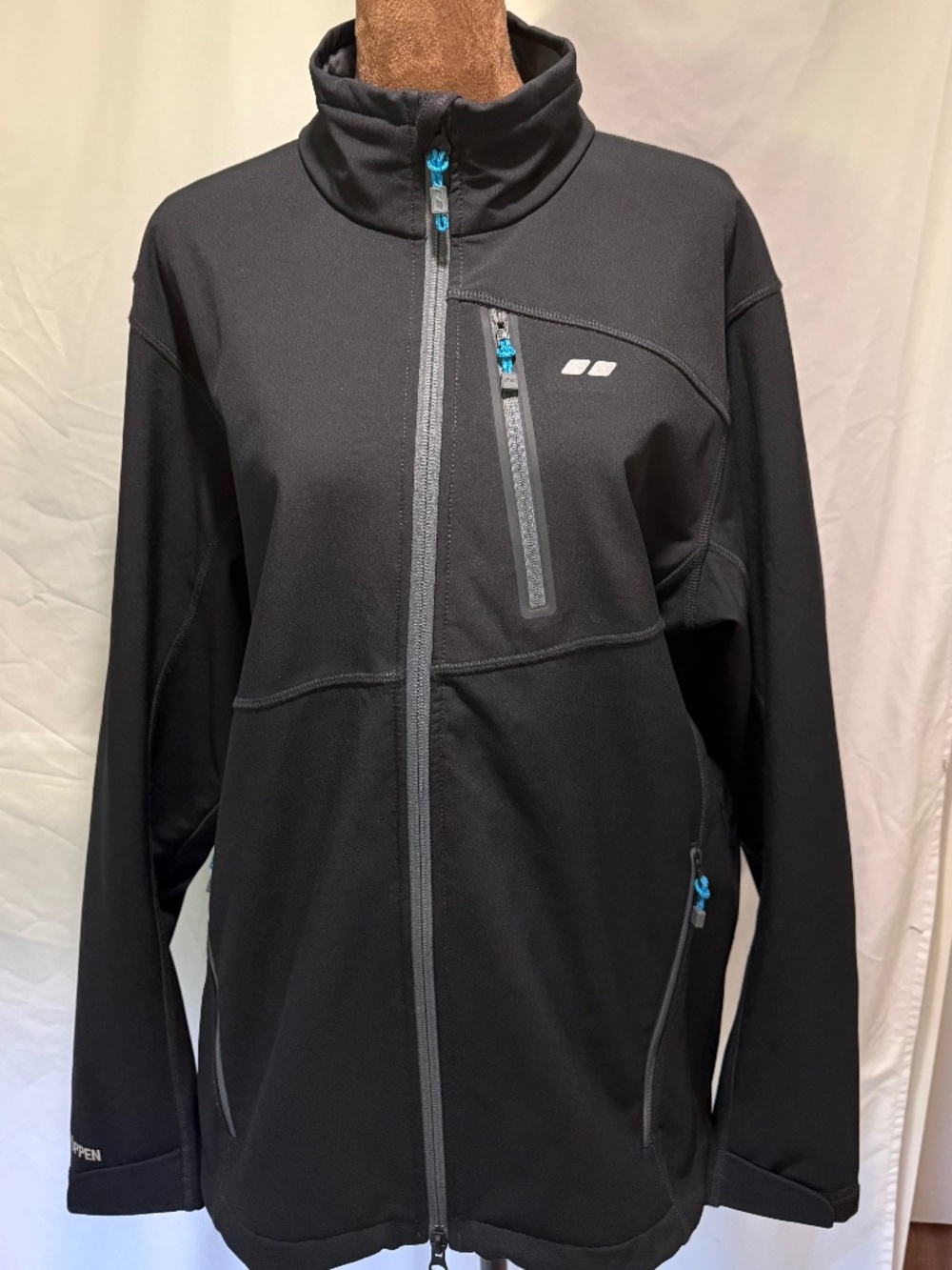 Koppen Mens Medium Black Full Zip Weather Resistant Softshell Jacket Blue Trim